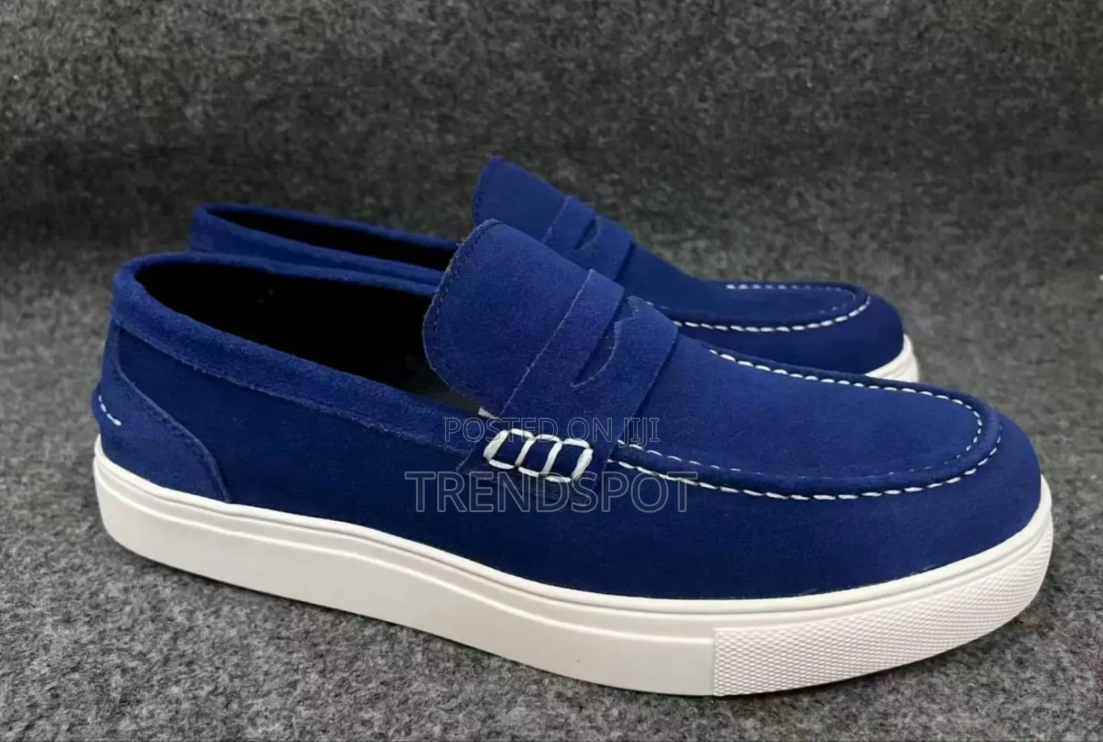 Clarks Casual 
Blue