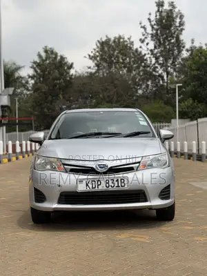 Toyota Corolla Fielder 2015 Silver