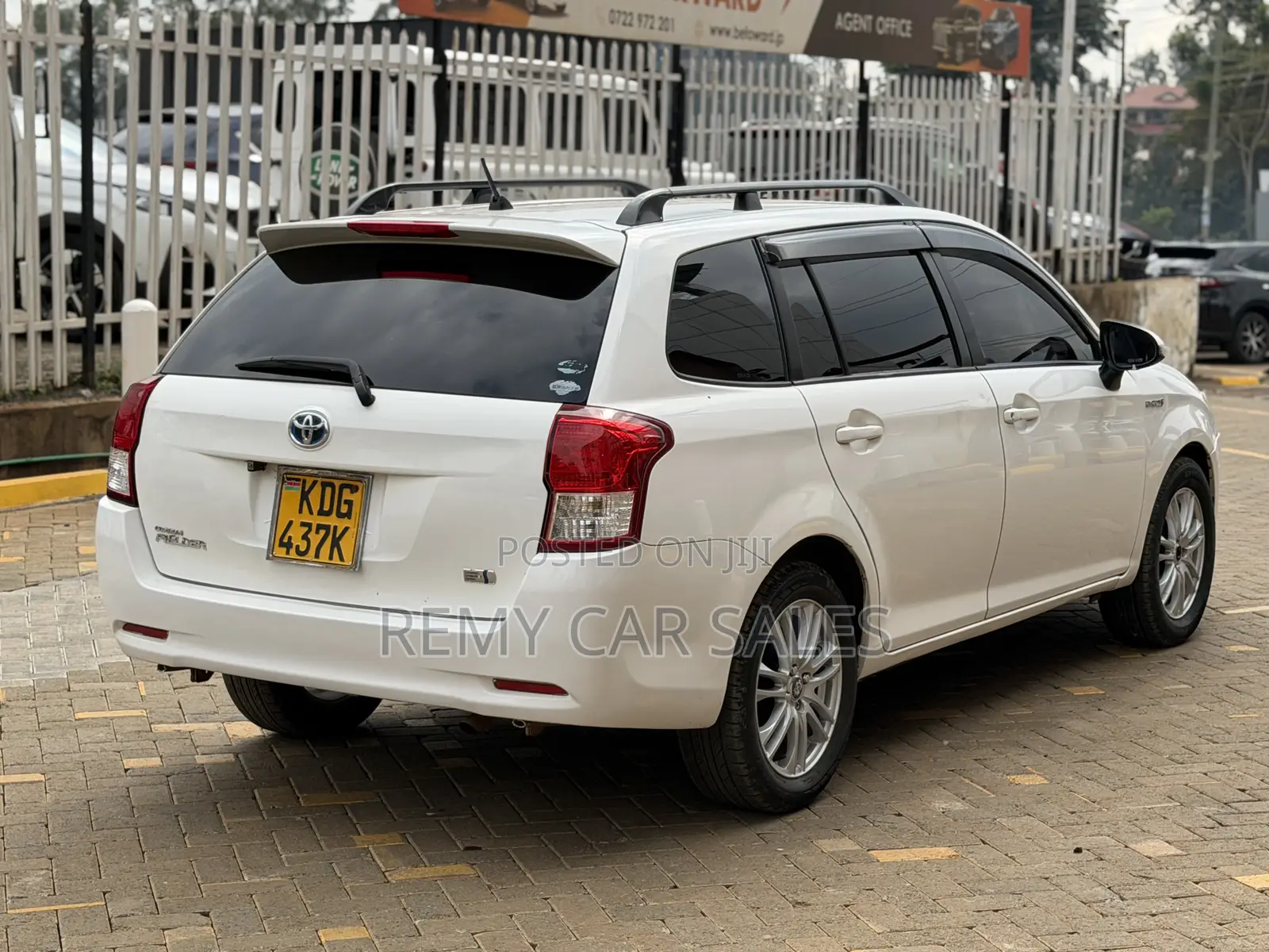 Toyota Corolla Fielder 2014 White