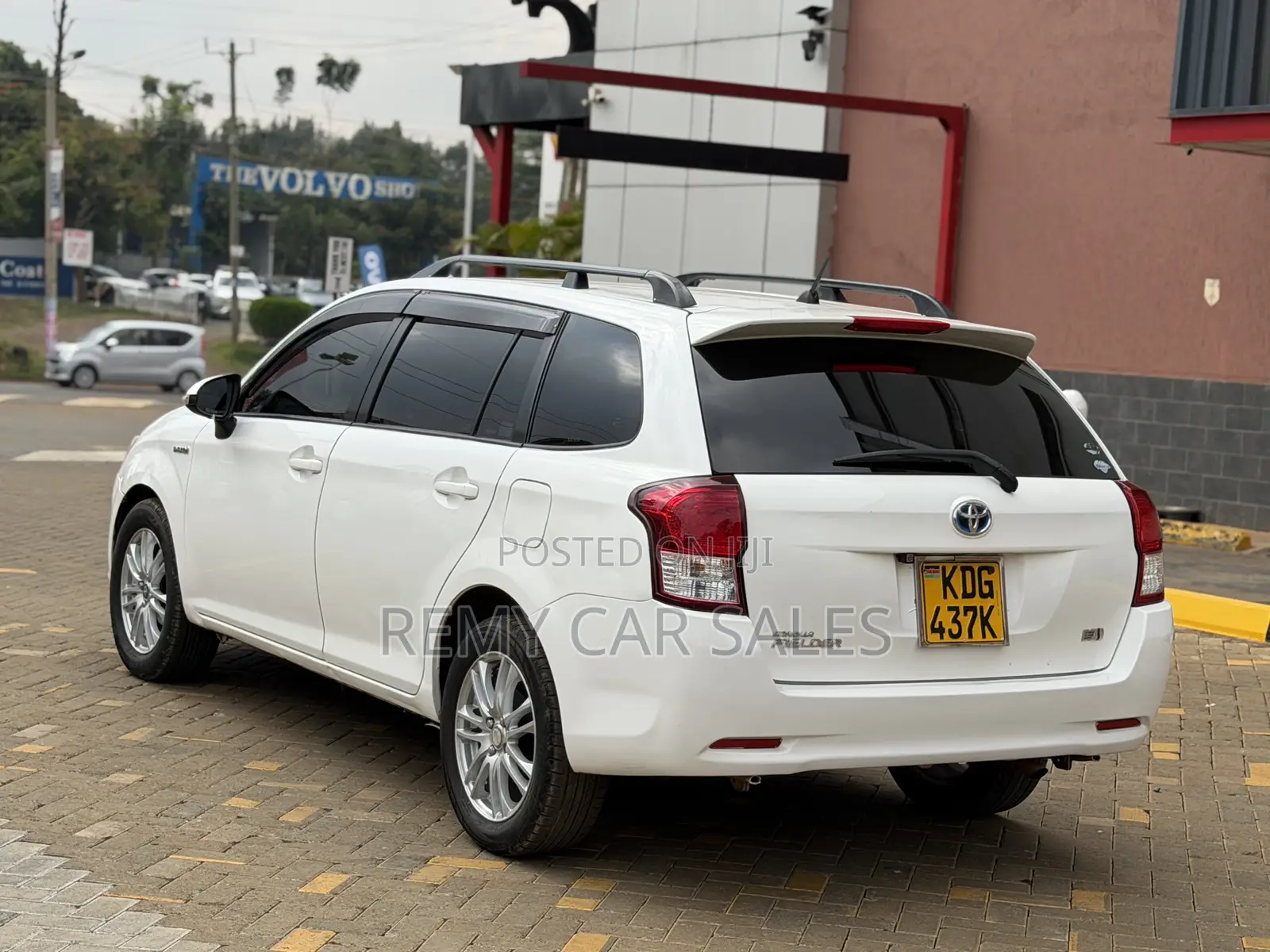 Toyota Corolla Fielder 2014 White
