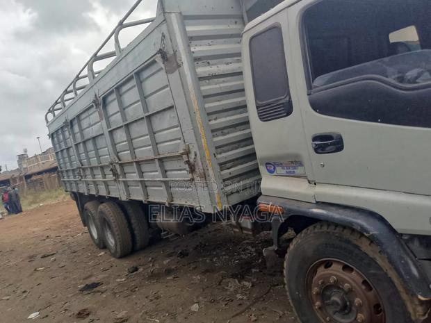 Isuzu FVZ 6×4 - thumbnail 7