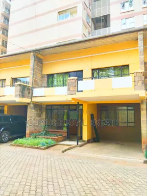 Kilimani Off Lenana Rd 3 Bedroom Commercial Maisonette