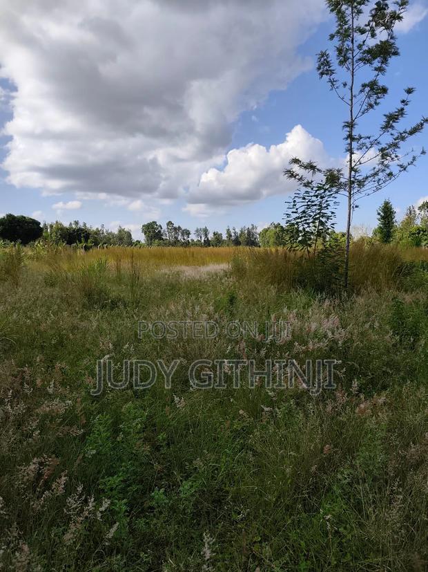 4.5 Acres at Kenol Kabati