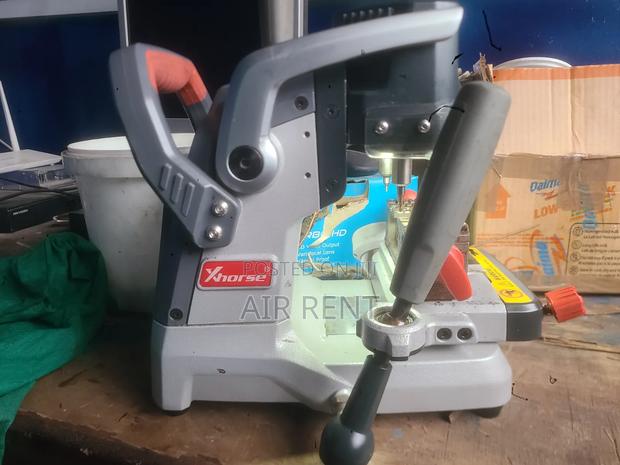 Xhorse Xp-007 Dolphin Digital Automatic Key Cutter - thumbnail 2