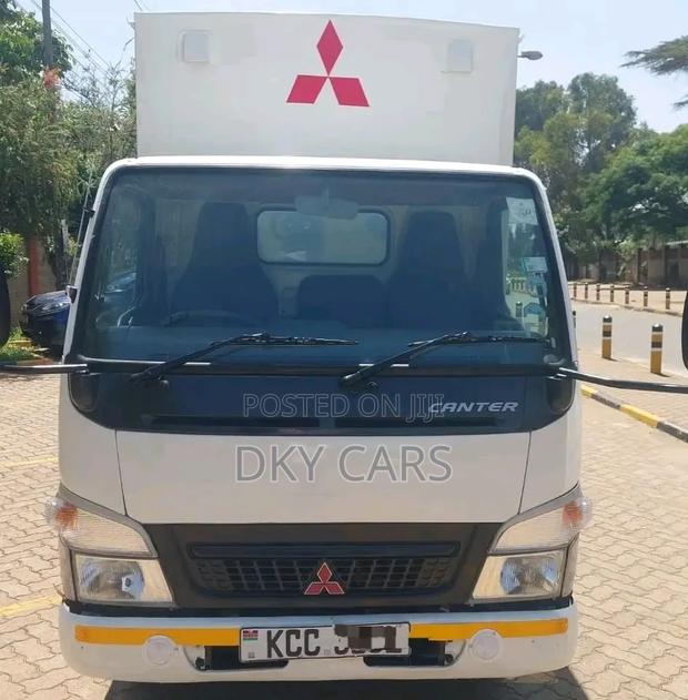 Mitsubishi Canter Fe71 - thumbnail 3