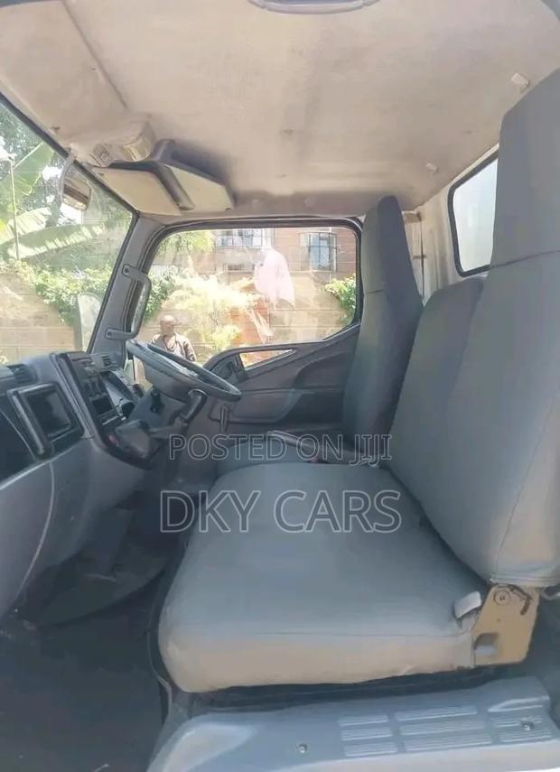 Mitsubishi Canter Fe71 - thumbnail 5