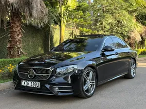 Mercedes-Benz E200 2020 Black