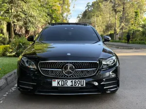 Mercedes-Benz E200 2020 Black