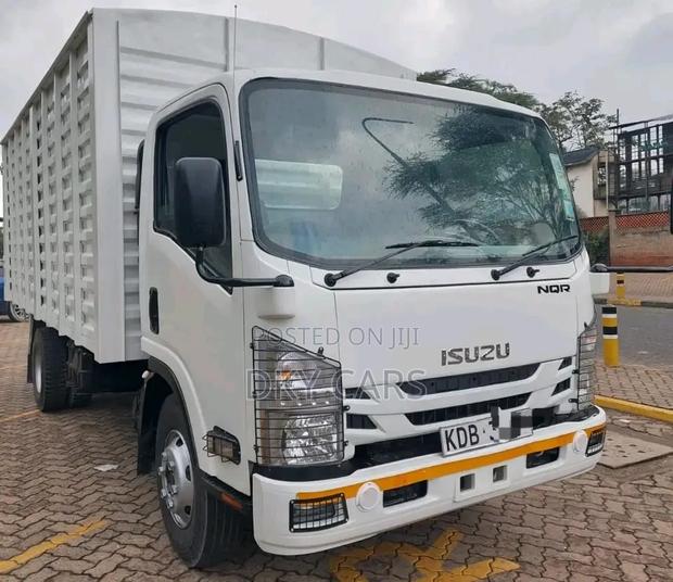 Isuzu NQR 2021 - thumbnail 6