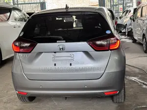 Honda Fit 2020 Silver