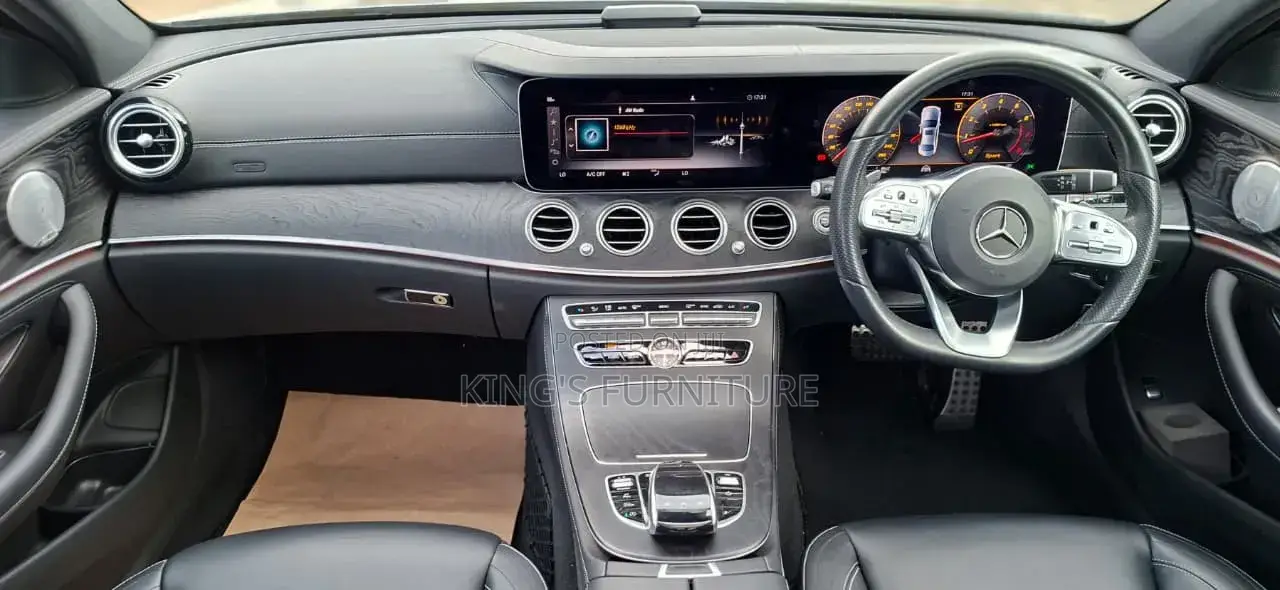 Mercedes-Benz E200 2018 Gray
