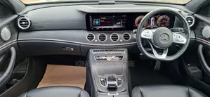 Mercedes-Benz E200 2018 Gray