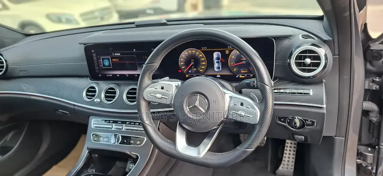 Mercedes-Benz E200 2018 Gray