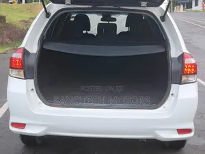 Toyota Corolla Fielder 2015 White