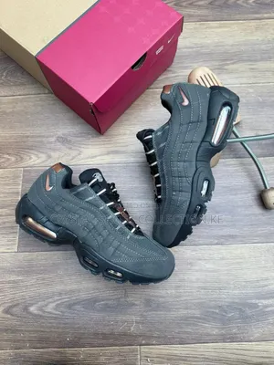 Men and Ladies Sneakers