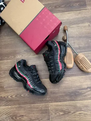 Men and Ladies Sneakers