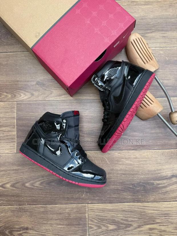 Men and Ladies Sneakers - thumbnail 13