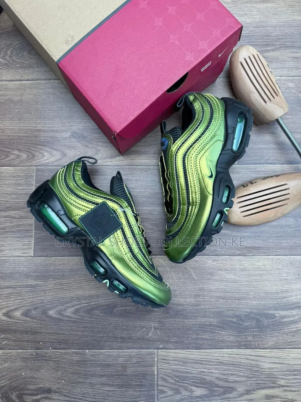 Men and Ladies Sneakers