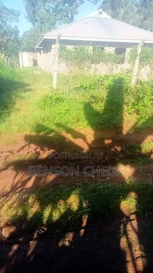 100by100 Plot for Sale in Maragua