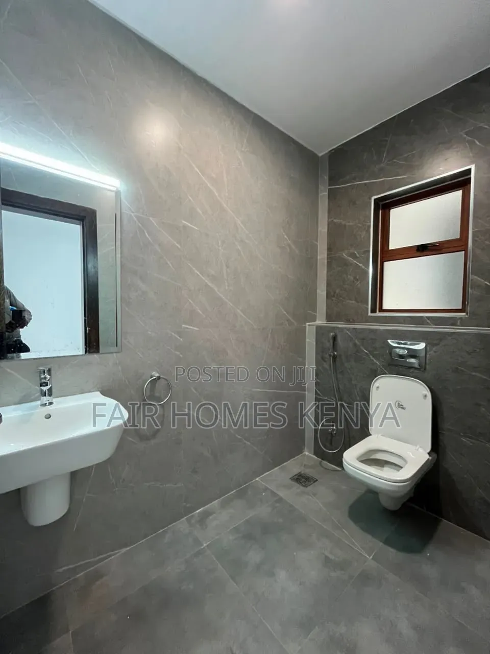 3bdrm Apartment in Mandera Road, Kileleshwa for rent
