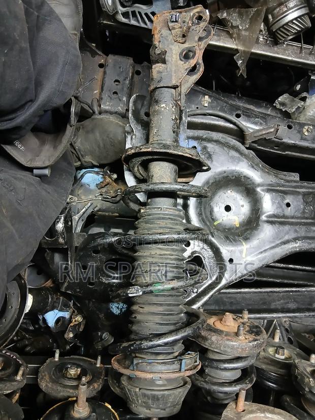 Fit Shuttle Front Shock
