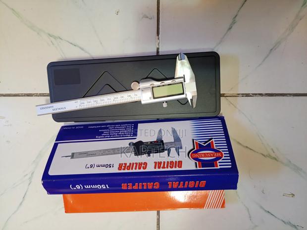 Professional 150mm Electronic Digital Caliper