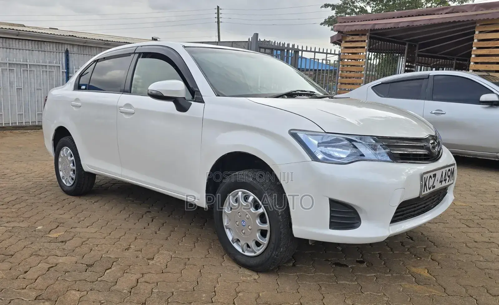 Toyota Axio 1.5 G 2WD 2013 White