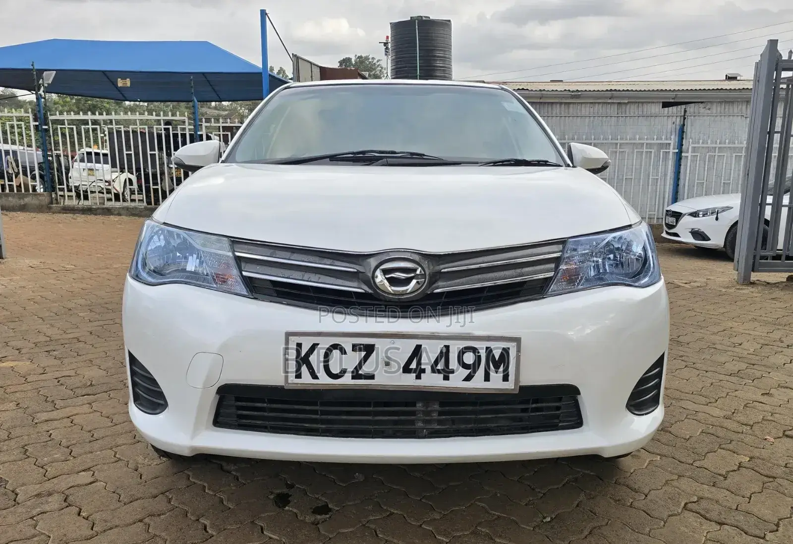 Toyota Axio 1.5 G 2WD 2013 White