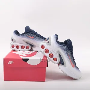 Nike Dn Sneakers