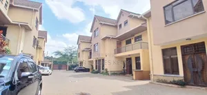 5bdrm Townhouse / Terrace in Gitanga Road, Maziwa for rent