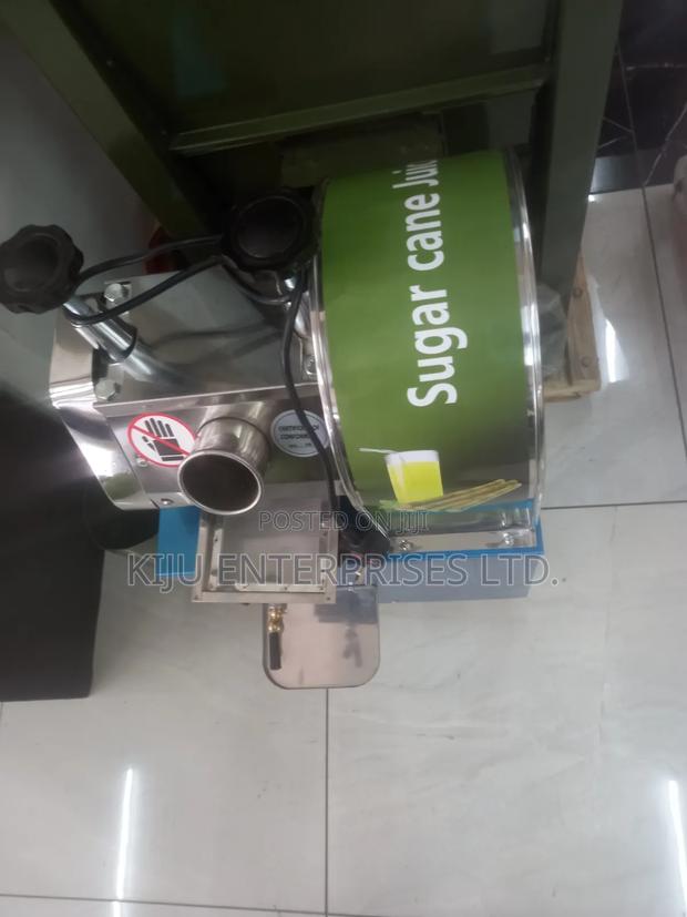 Sugarcane Juice Extractor Machine | Commercial Sugarcane Juicer - thumbnail 2