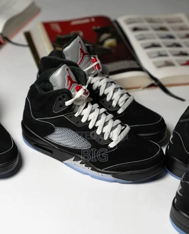 Air Jordan 5 - thumbnail 4