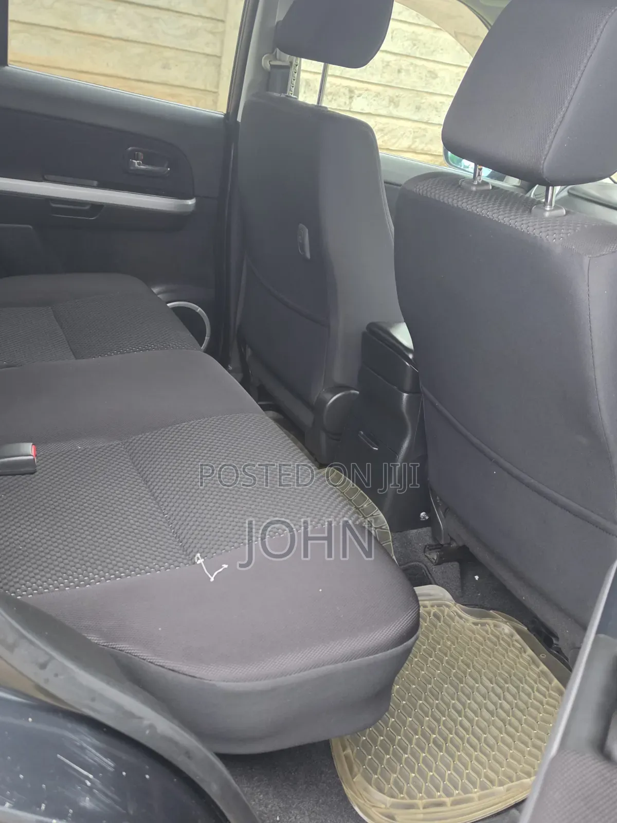 Suzuki Escudo 2011 Black