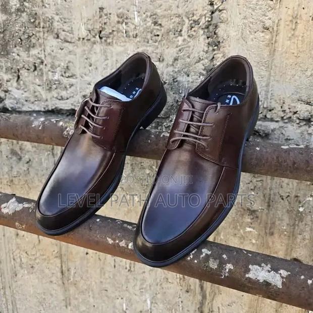 Men and Women Shoes - thumbnail 3