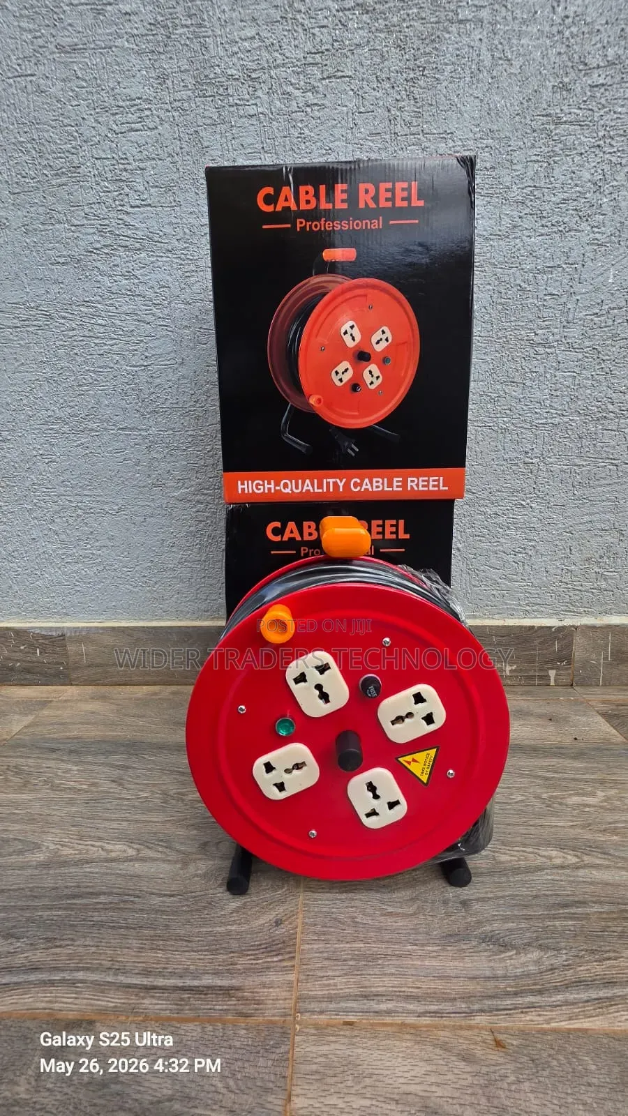 Heavy-duty 2.5mm By 25m Cable Reel With Four Universal Sockets