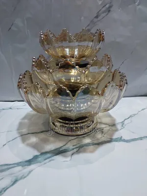 High Quality 3 Arm Elegant Multi-Purpose Display Serving Bowls
- Pm