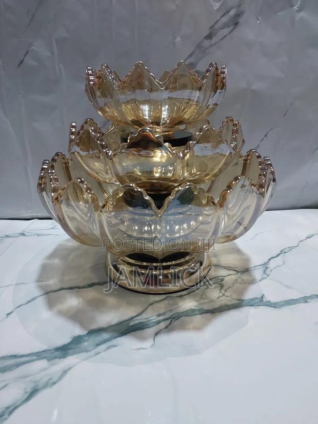High Quality 3 Arm Elegant Multi-Purpose Display Serving Bowls
- Pm - thumbnail 3