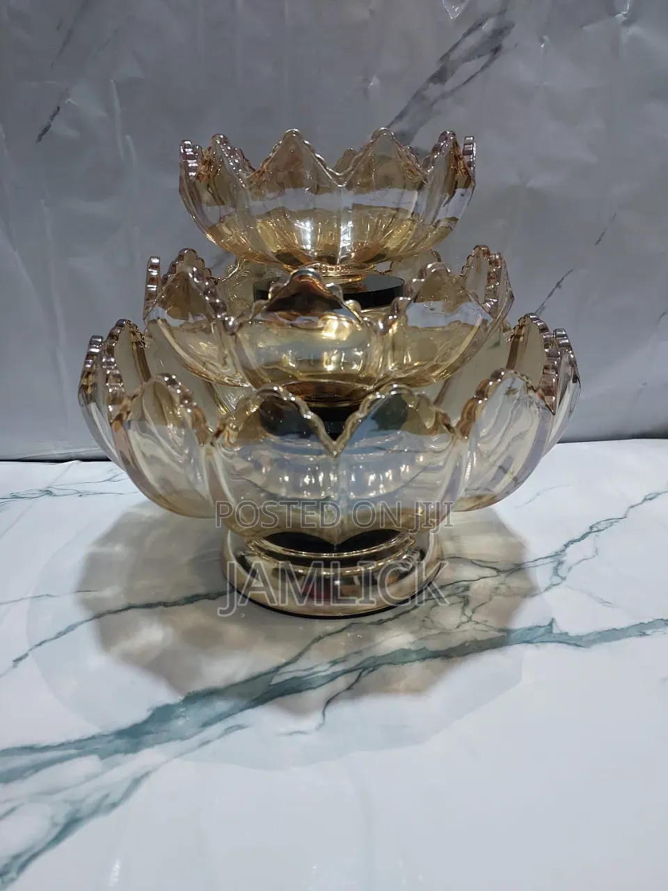 High Quality 3 Arm Elegant Multi-Purpose Display Serving Bowls
- Pm