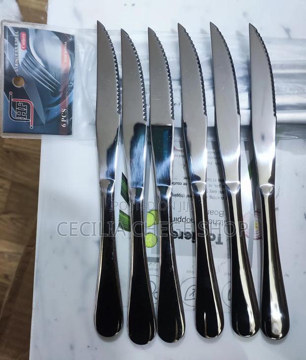 Quality Steak Knives - main view