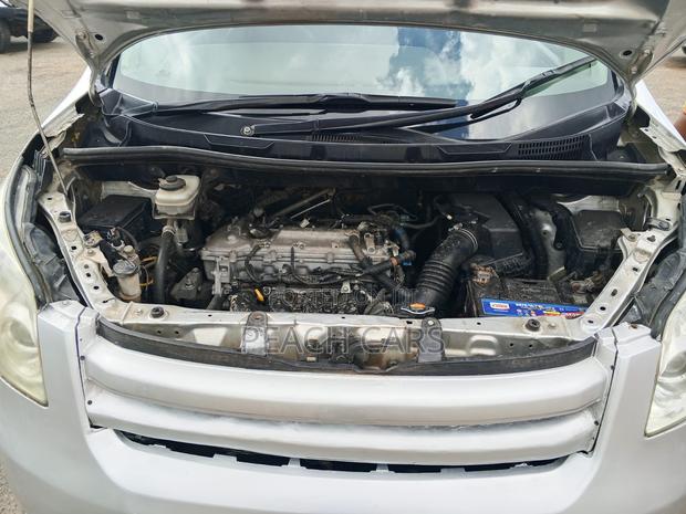Toyota Noah 2009 Silver - thumbnail 12