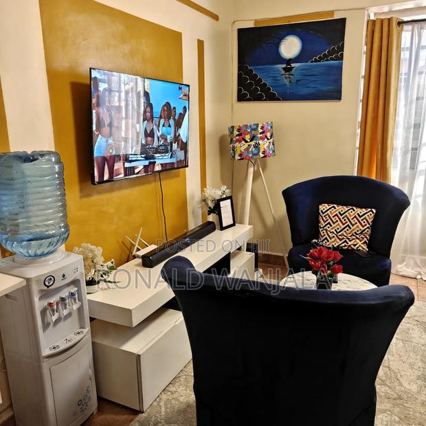 Studio $ One-Bedroom Airbnbs - thumbnail 2