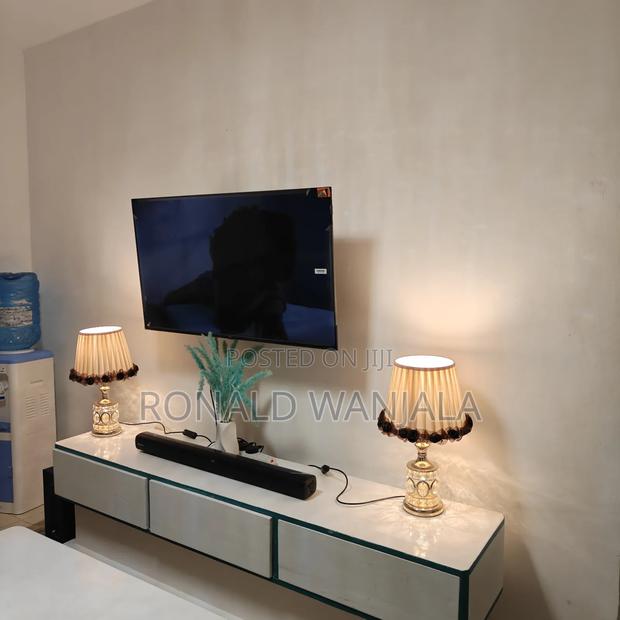Studio $ One-Bedroom Airbnbs - thumbnail 6