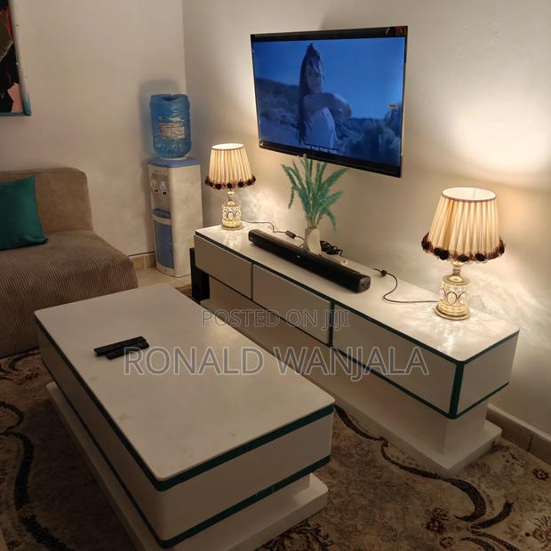 Studio $ One-Bedroom Airbnbs - thumbnail 9