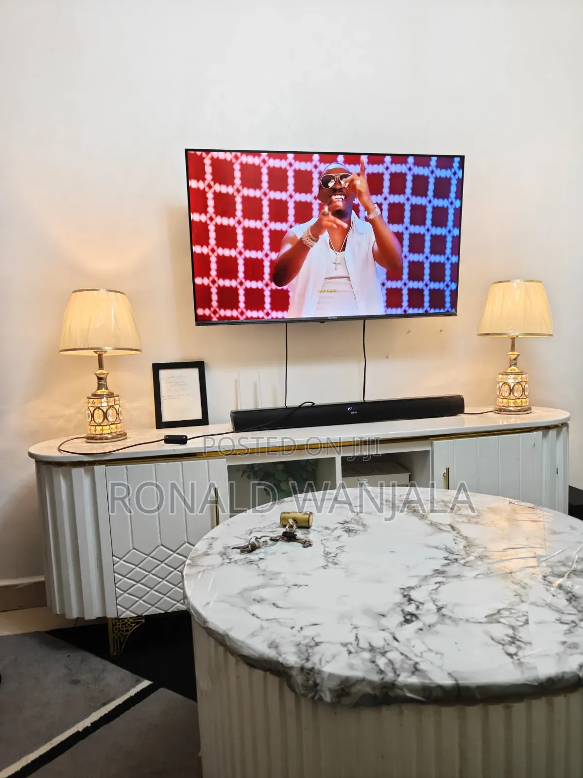 Studio $ One-Bedroom Airbnbs