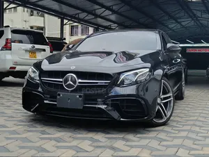 Mercedes-Benz E63 2019 Black