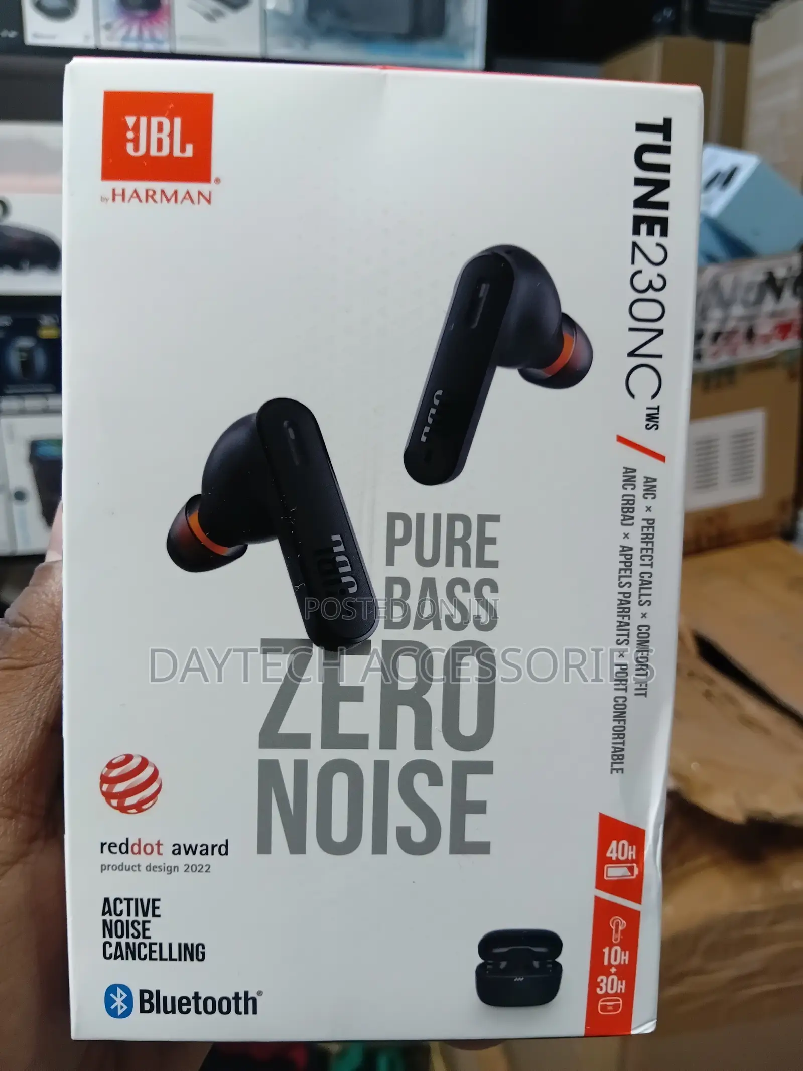 JBL Tune 230nc True Wireless Noise Cancelling in-Ear Earbuds
