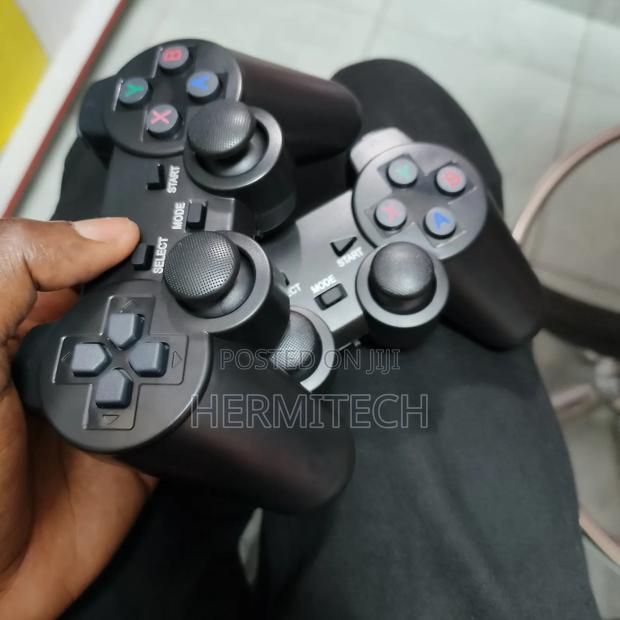 Gaming Pads Connects With Projector Computers