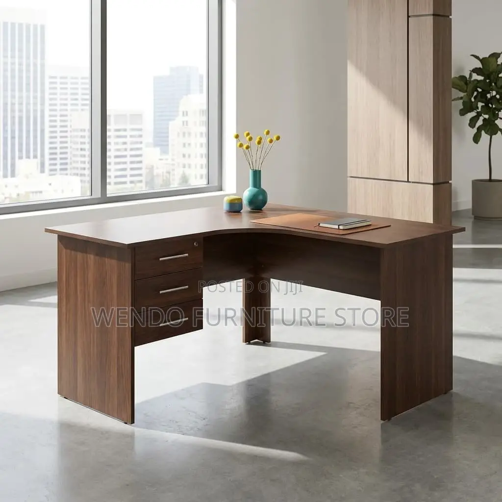 Office Desk : Maestro 1.4m L-Shaped Ergonomic Desk
