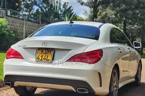Mercedes-Benz GLA-Class 2016 White