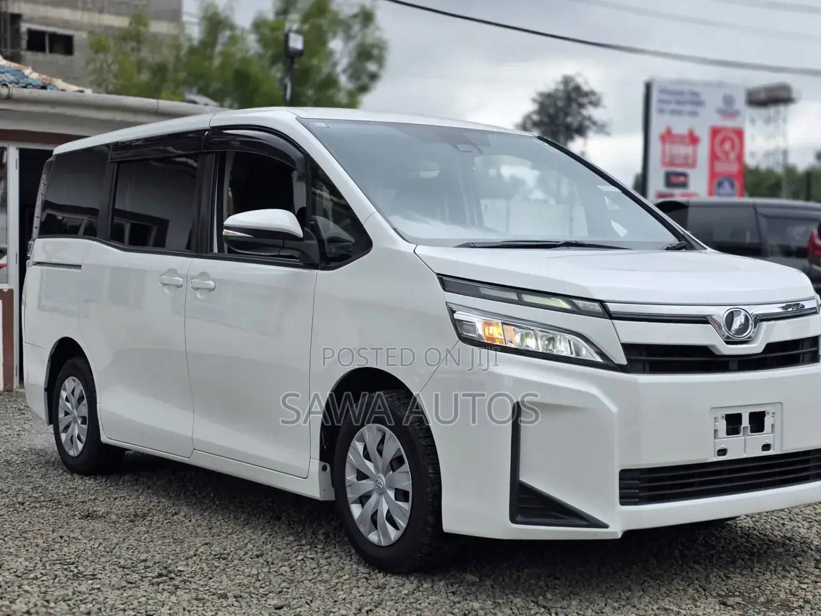 Toyota Voxy 2019 White